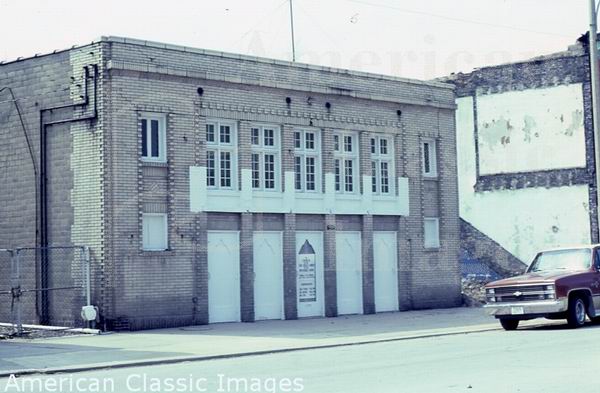 State Theatre - From American Classic Images (newer photo)